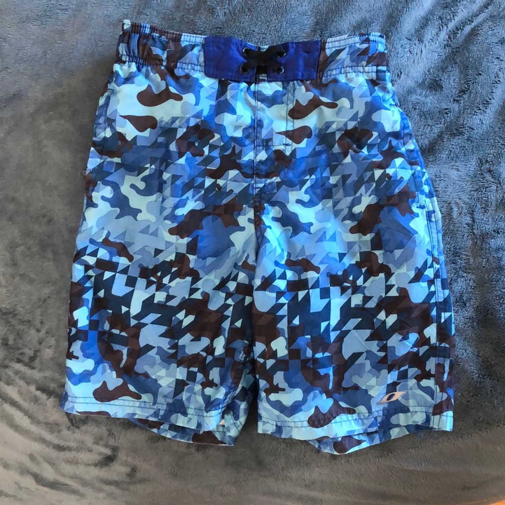 Blue swim trunks size 6
